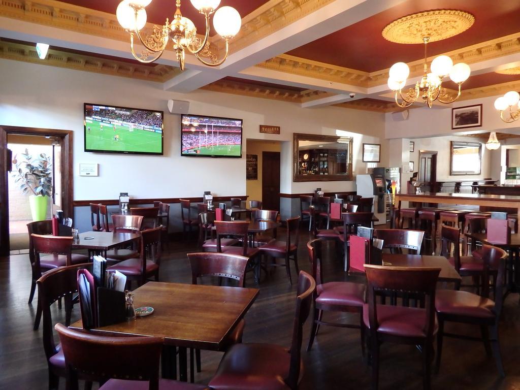 The Glenferrie Hotel Hawthorn Exterior photo